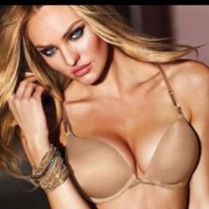 Victoria's Secret Miraculous Plunge Bra